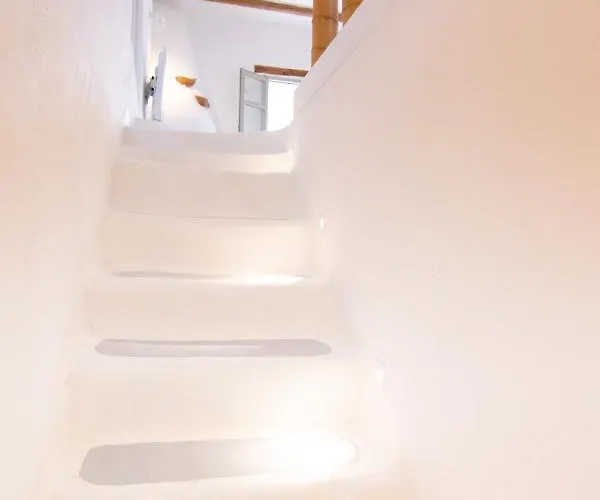 Diorite By Rocks Estates